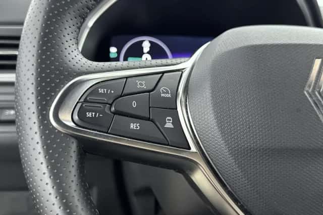 Renault Captur (2025) thumbnail 6