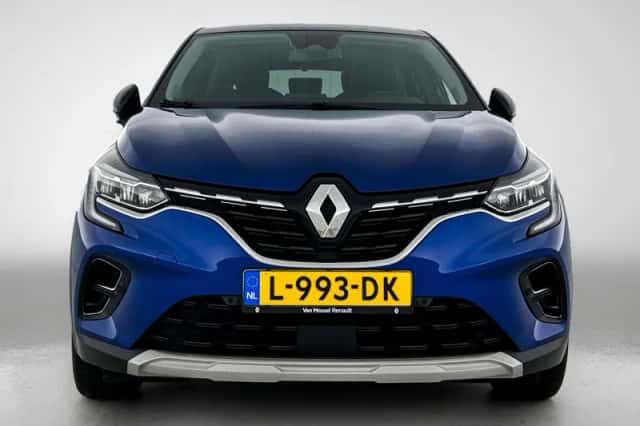 Renault Captur (2021) thumbnail 5