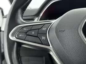 Renault Captur (2020) thumbnail 6