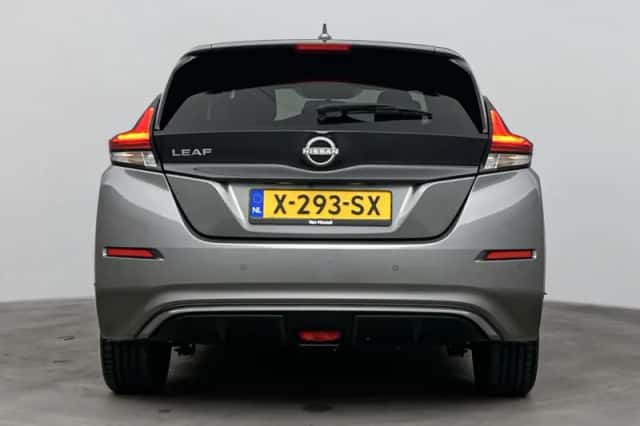 Nissan Leaf (2024) thumbnail 3