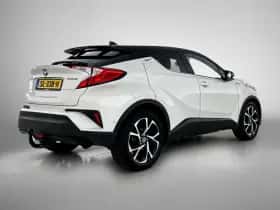 Toyota C-HR (2017) thumbnail 4