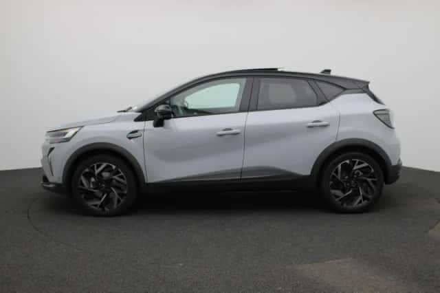 Renault Captur (2025) thumbnail 4
