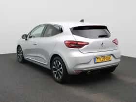 Renault Clio (2023) thumbnail 2