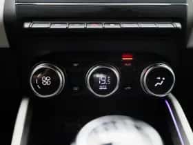 Renault Clio (2023) thumbnail 17