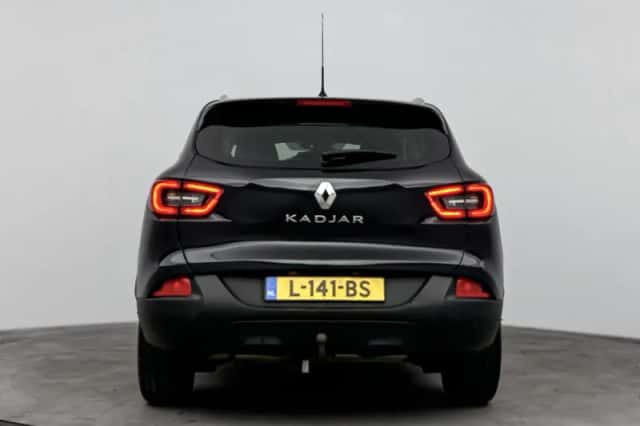 Renault Kadjar (2017) thumbnail 3