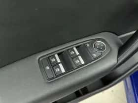 Renault Captur (2025) thumbnail 21