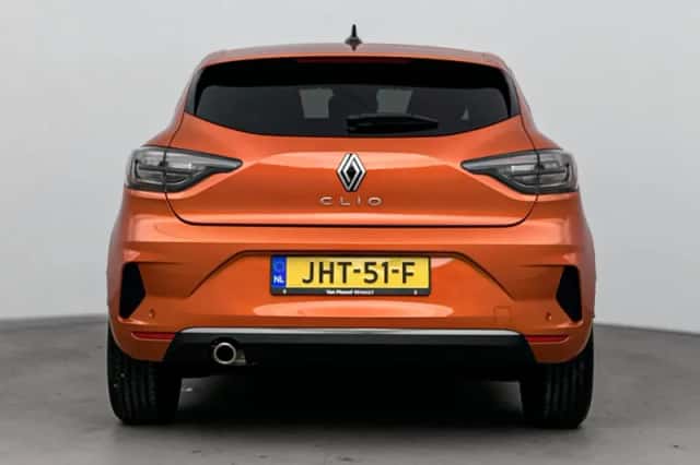 Renault Clio (2025) thumbnail 3