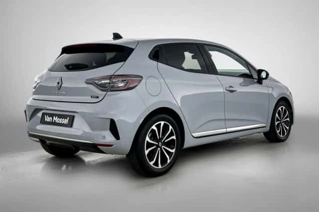 Renault Clio (2025) thumbnail 4