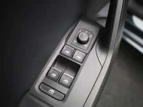 SEAT Leon (2022) thumbnail 31