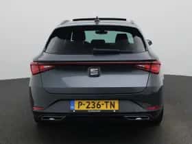 SEAT Leon (2022) thumbnail 5