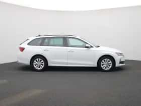 Škoda Octavia (2024) thumbnail 6