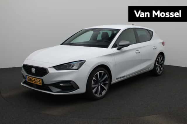 SEAT Leon (2024) thumbnail 1