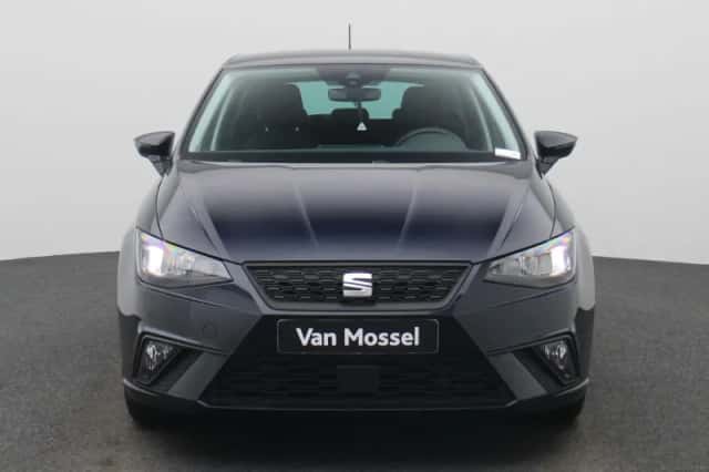 SEAT Ibiza (2023) thumbnail 3