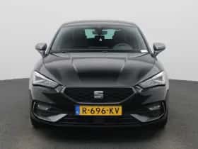 SEAT Leon (2022) thumbnail 3