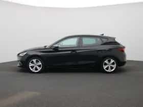 SEAT Leon (2022) thumbnail 4