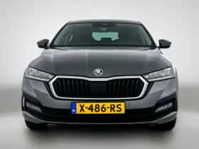 Škoda Octavia (2024) thumbnail 5