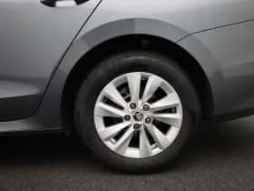 Škoda Octavia (2024) thumbnail 13