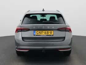 Škoda Octavia (2024) thumbnail 5