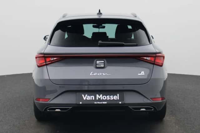 SEAT Leon (2025) thumbnail 5