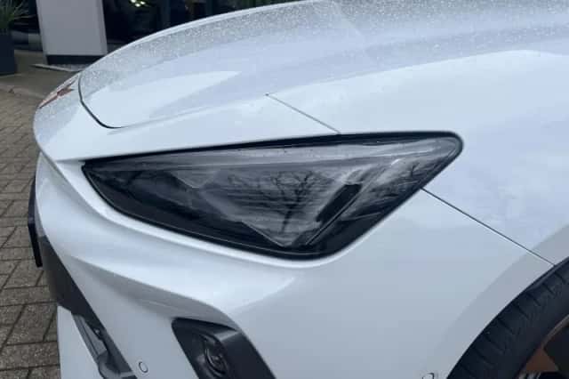 CUPRA Leon (0) thumbnail 3