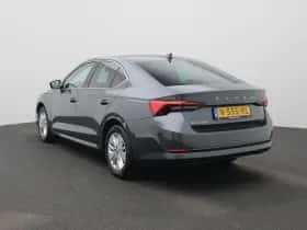 Škoda Octavia (2022) thumbnail 2