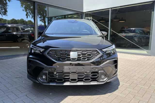 SEAT Arona (2026) thumbnail 2