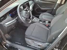 Škoda Octavia (2024) thumbnail 6