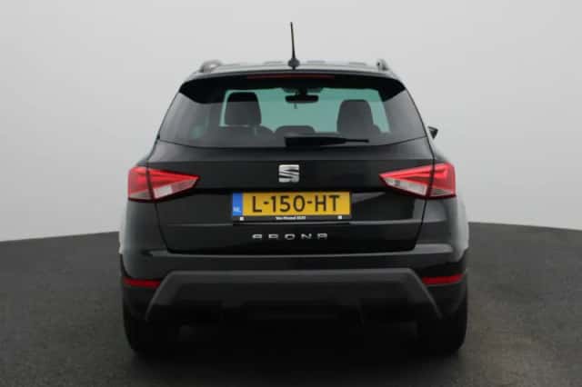 SEAT Arona (2021) thumbnail 5