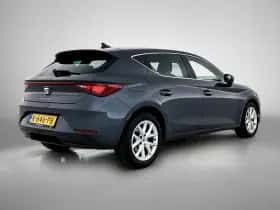 SEAT Leon (2021) thumbnail 4