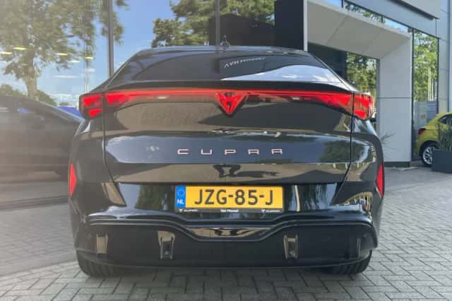 CUPRA Tavascan (2026) thumbnail 3
