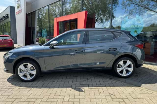 SEAT Leon (2026) thumbnail 2