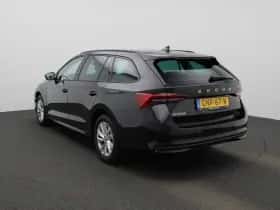 Škoda Octavia (2024) thumbnail 2