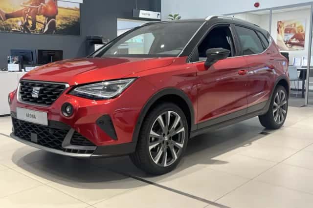 SEAT Arona (2024) thumbnail 1
