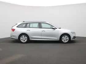 Škoda Octavia (2023) thumbnail 6