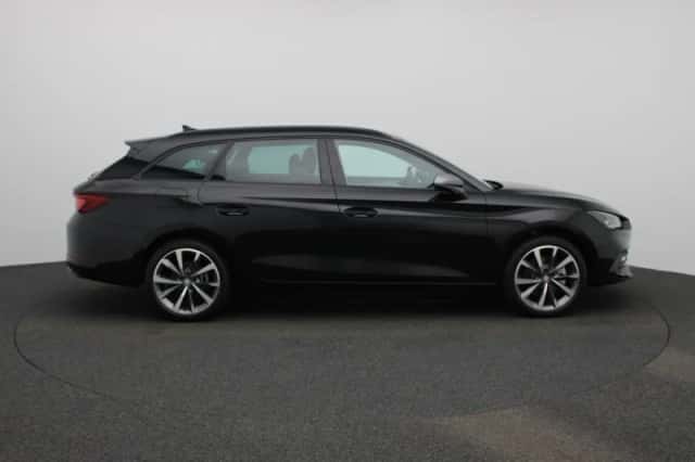 SEAT Leon (2026) thumbnail 6