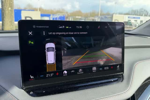Škoda Enyaq (2021) thumbnail 4