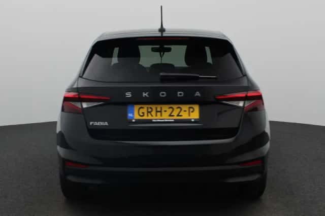 Škoda Fabia (2024) thumbnail 5