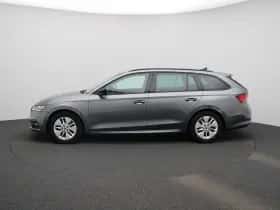 Škoda Octavia (2022) thumbnail 4