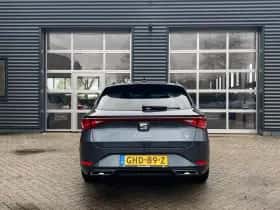 SEAT Leon (2024) thumbnail 4