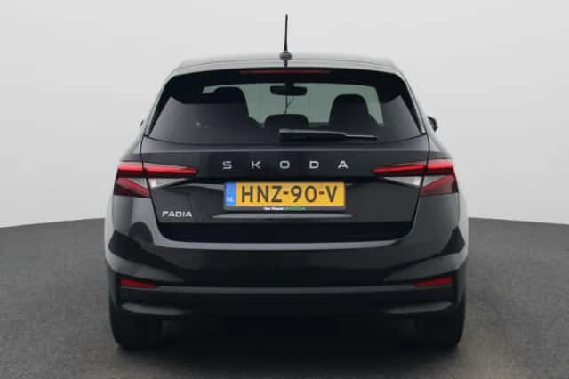 Škoda Fabia (2025) thumbnail 5