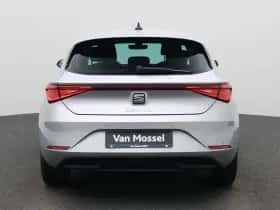 SEAT Leon (2023) thumbnail 5