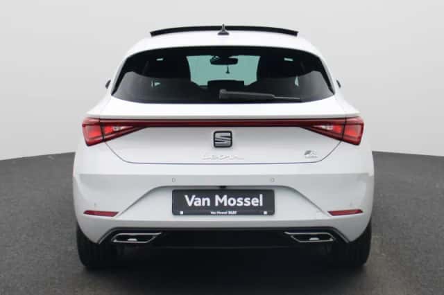SEAT Leon (2026) thumbnail 5