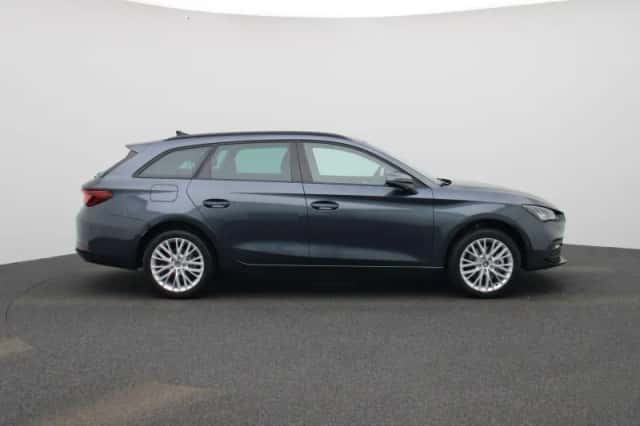 SEAT Leon (2026) thumbnail 3