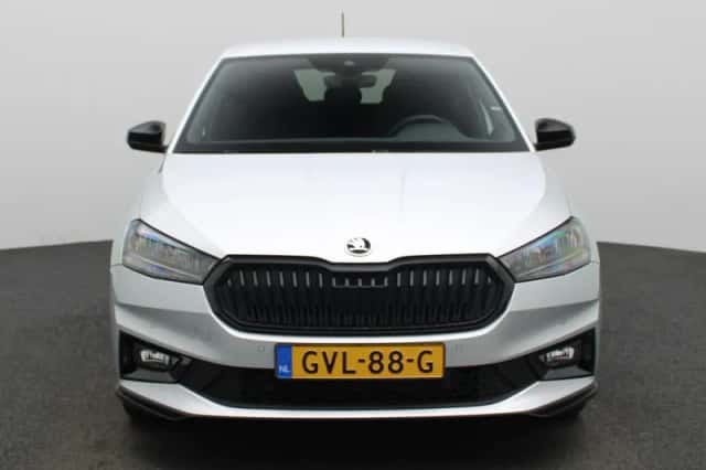 Škoda Fabia (2024) thumbnail 3
