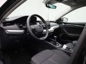 Škoda Octavia (2024) thumbnail 31