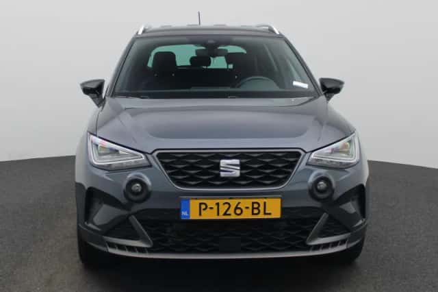SEAT Arona (2021) thumbnail 3