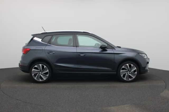 SEAT Arona (2021) thumbnail 6