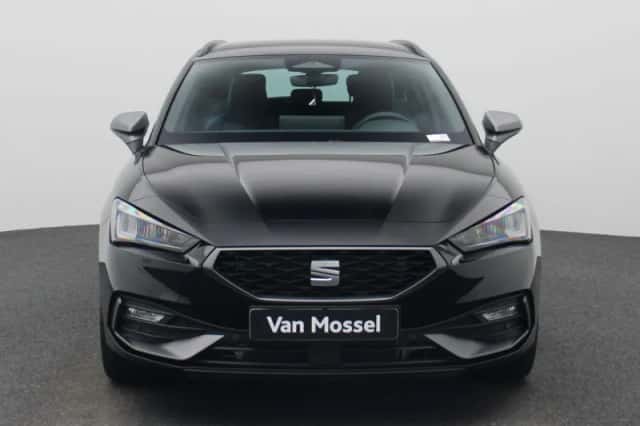 SEAT Leon (2026) thumbnail 3