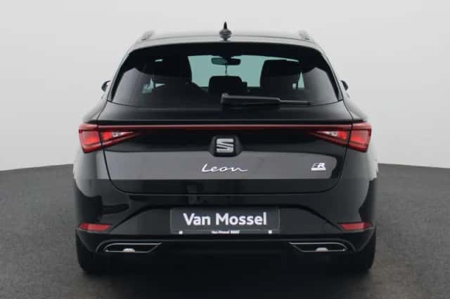 SEAT Leon (2026) thumbnail 5