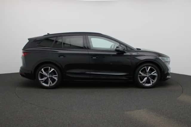 Škoda Enyaq (2023) thumbnail 6